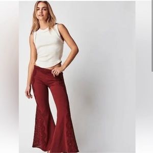 FREE PEOPLE Crochet Wide leg Pants!